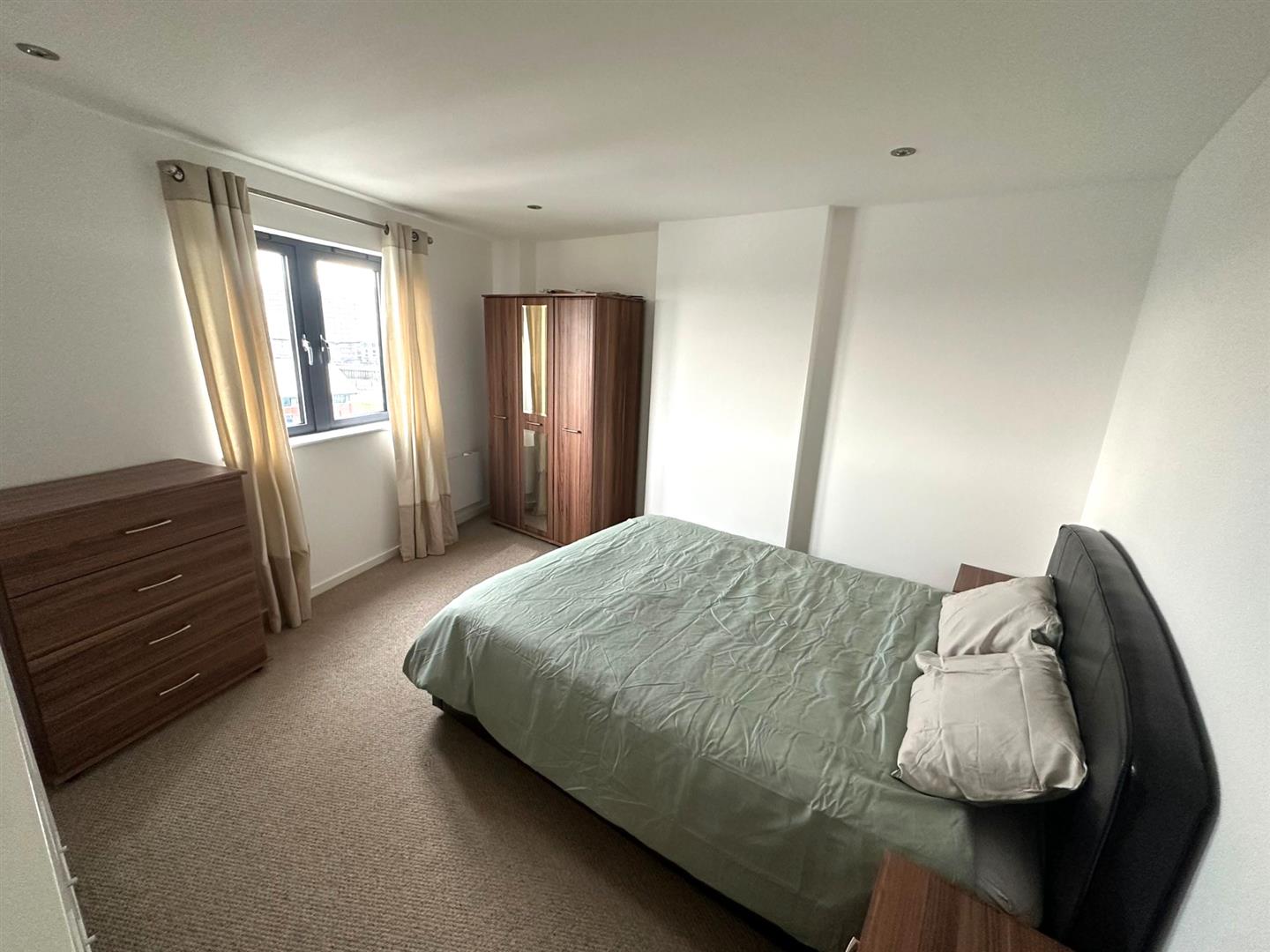 South Quay, Kings Road, Swansea, SA1 8AL